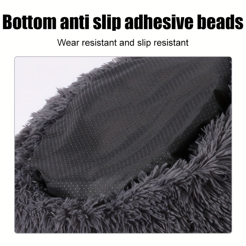 Non-slip beds for dogs or cats